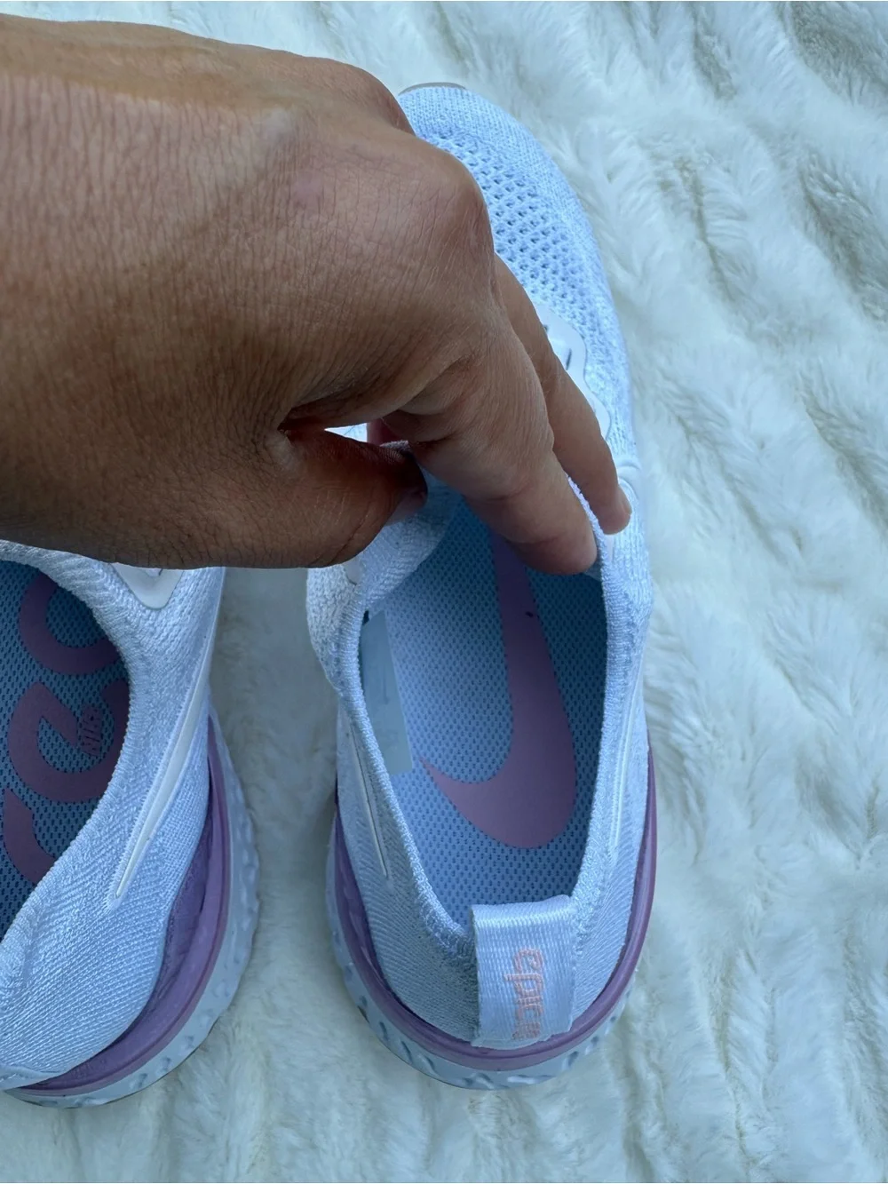 Nike lightweight knit
